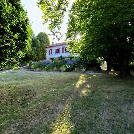 Les Palissieres * Mortagne-sur-Gironde